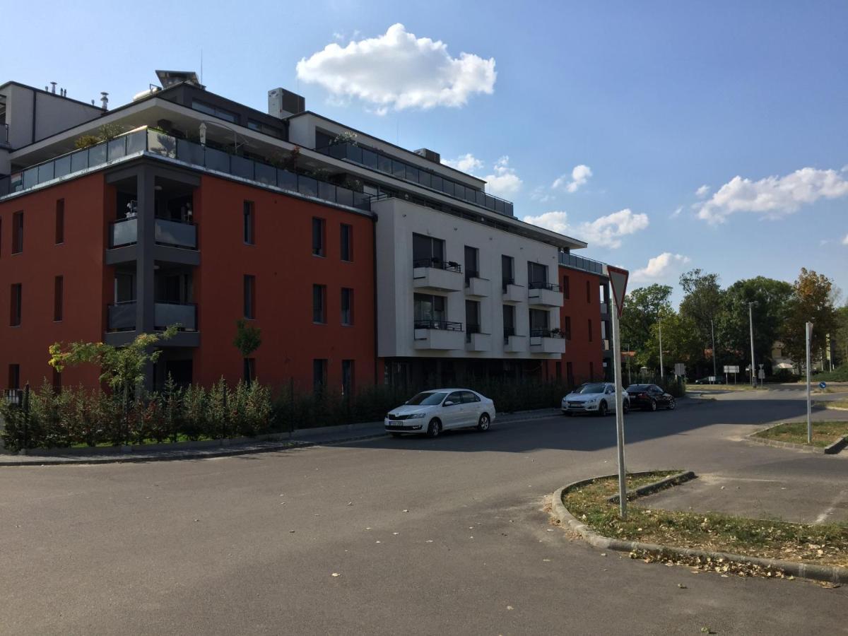 Ádám Guesthouse I. Kecskemét Extérieur photo